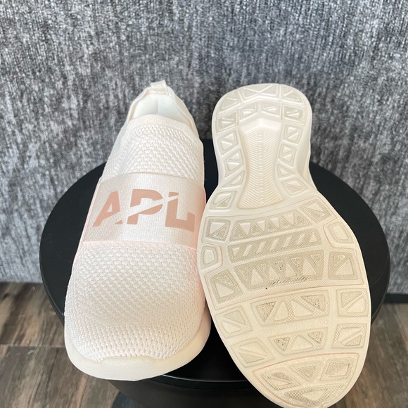 APL Women’s TechLoom Bliss Size 7.5 - Picture 12 of 14